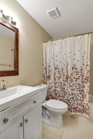 2215 NW 45th Avenue Coconut Creek FL 33066