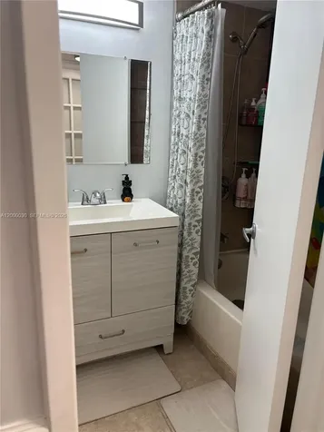 9731 Fontainebleau Boulevard Miami FL 33172
