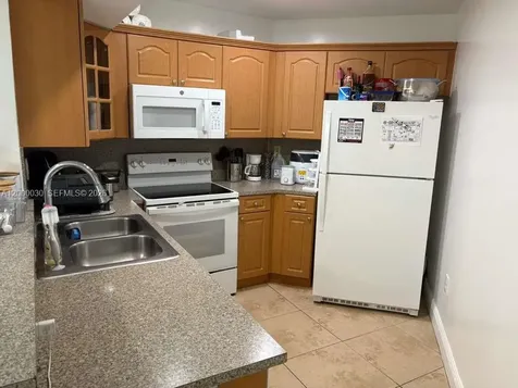 9731 Fontainebleau Boulevard Miami FL 33172