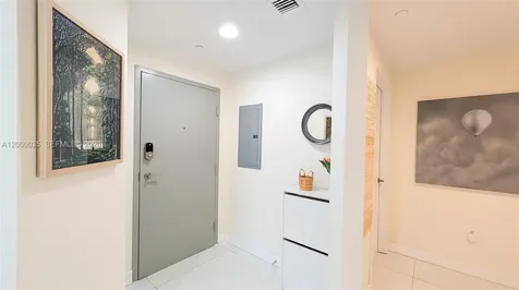 601 NE 23rd Street Miami FL 33137