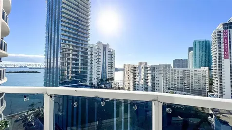 601 NE 23rd Street Miami FL 33137