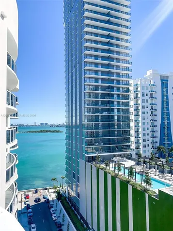 601 NE 23rd Street Miami FL 33137