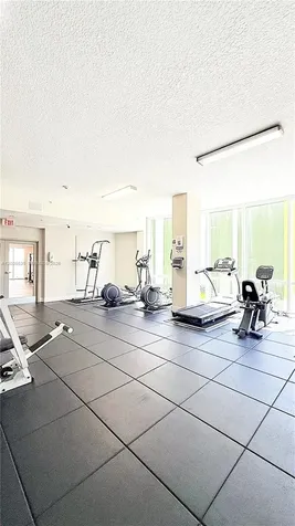 601 NE 23rd Street Miami FL 33137