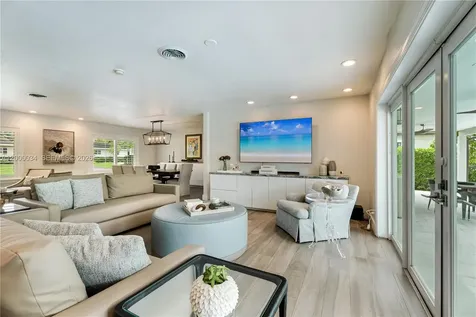 9511 SW 93rd Street Miami FL 33176