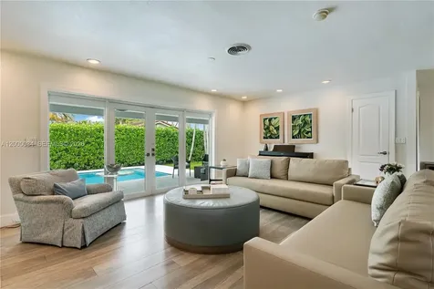 9511 SW 93rd Street Miami FL 33176