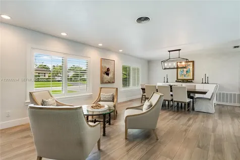 9511 SW 93rd Street Miami FL 33176