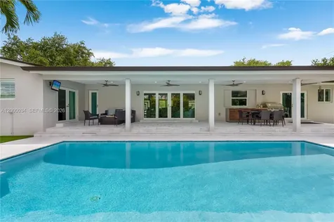 9511 SW 93rd Street Miami FL 33176