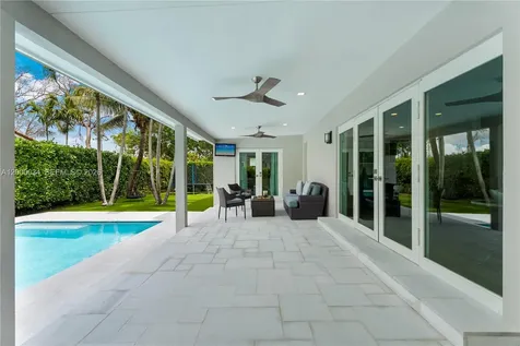 9511 SW 93rd Street Miami FL 33176