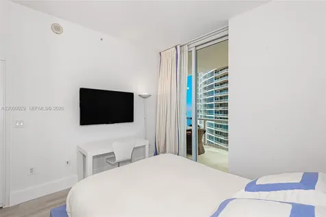 50 S Pointe Drive Miami Beach FL 33139