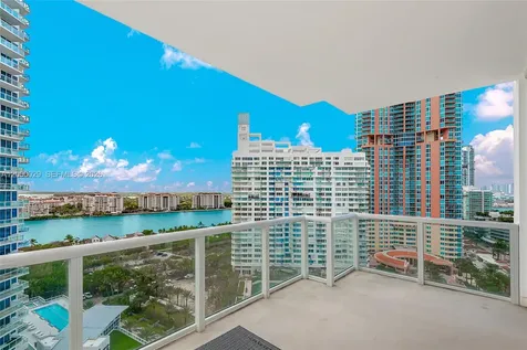 50 S Pointe Drive Miami Beach FL 33139