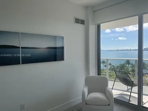488 NE 18th Street Miami FL 33132
