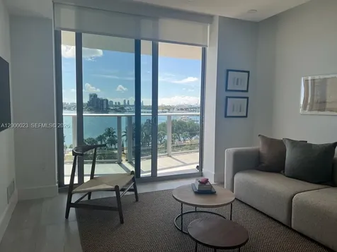 488 NE 18th Street Miami FL 33132