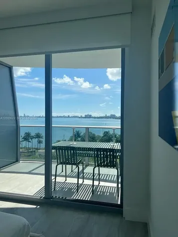 488 NE 18th Street Miami FL 33132