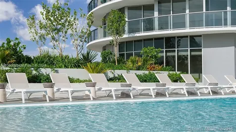 488 NE 18th Street Miami FL 33132