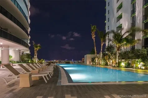 488 NE 18th Street Miami FL 33132