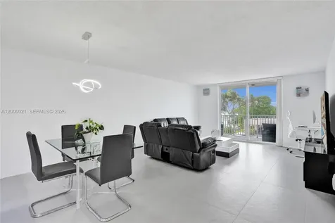 1401 S Ocean Drive Hollywood FL 33019