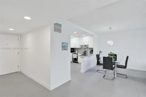 1401 S Ocean Drive Hollywood FL 33019