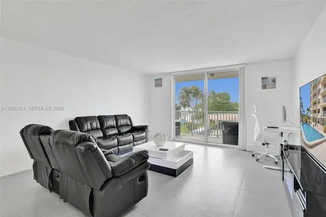 1401 S Ocean Drive Hollywood FL 33019