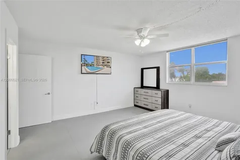 1401 S Ocean Drive Hollywood FL 33019