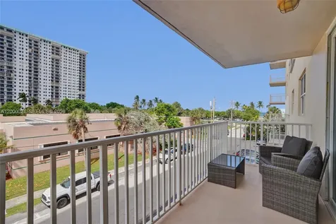 1401 S Ocean Drive Hollywood FL 33019