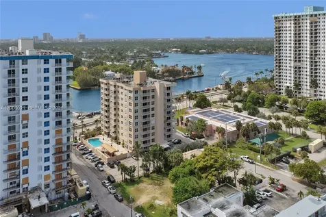 1401 S Ocean Drive Hollywood FL 33019