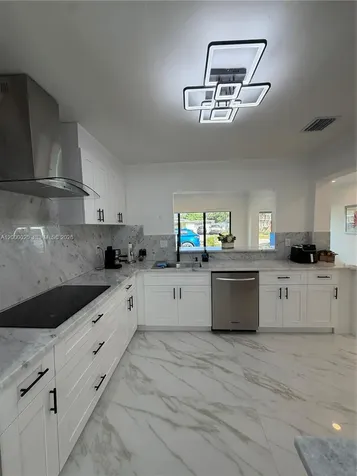 750 Carolina Avenue Fort Lauderdale FL 33312