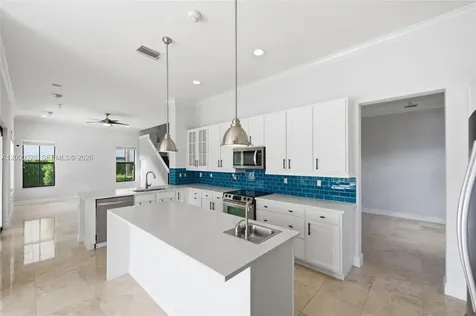 2685 NW 83rd Way Cooper City FL 33024