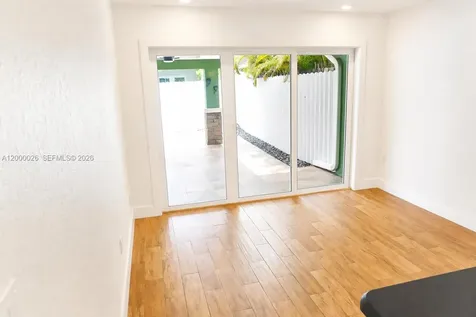 20009 NW 80th Avenue Hialeah FL 33015