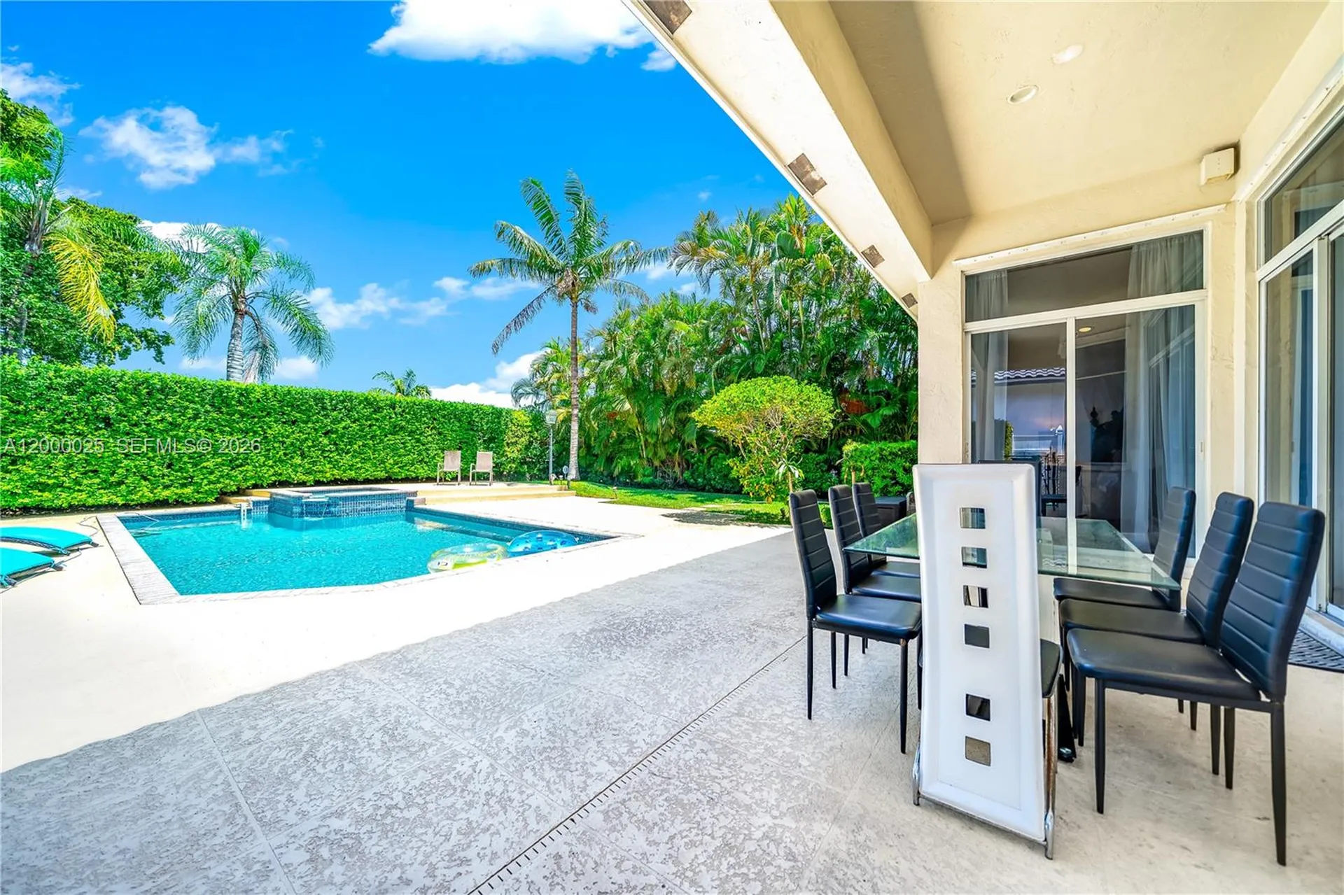 1241 S 13th Avenue Hollywood FL 33019