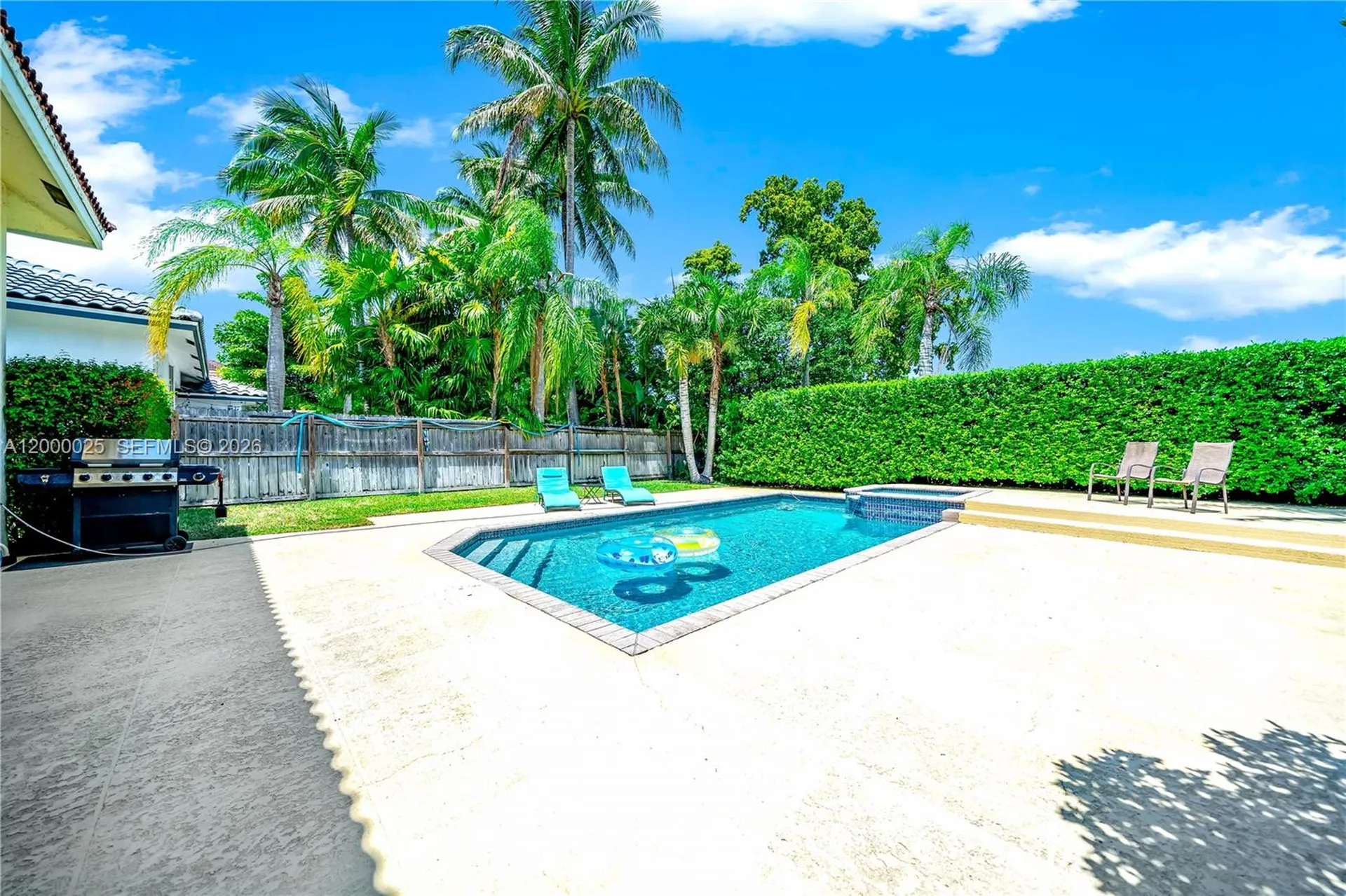 1241 S 13th Avenue Hollywood FL 33019