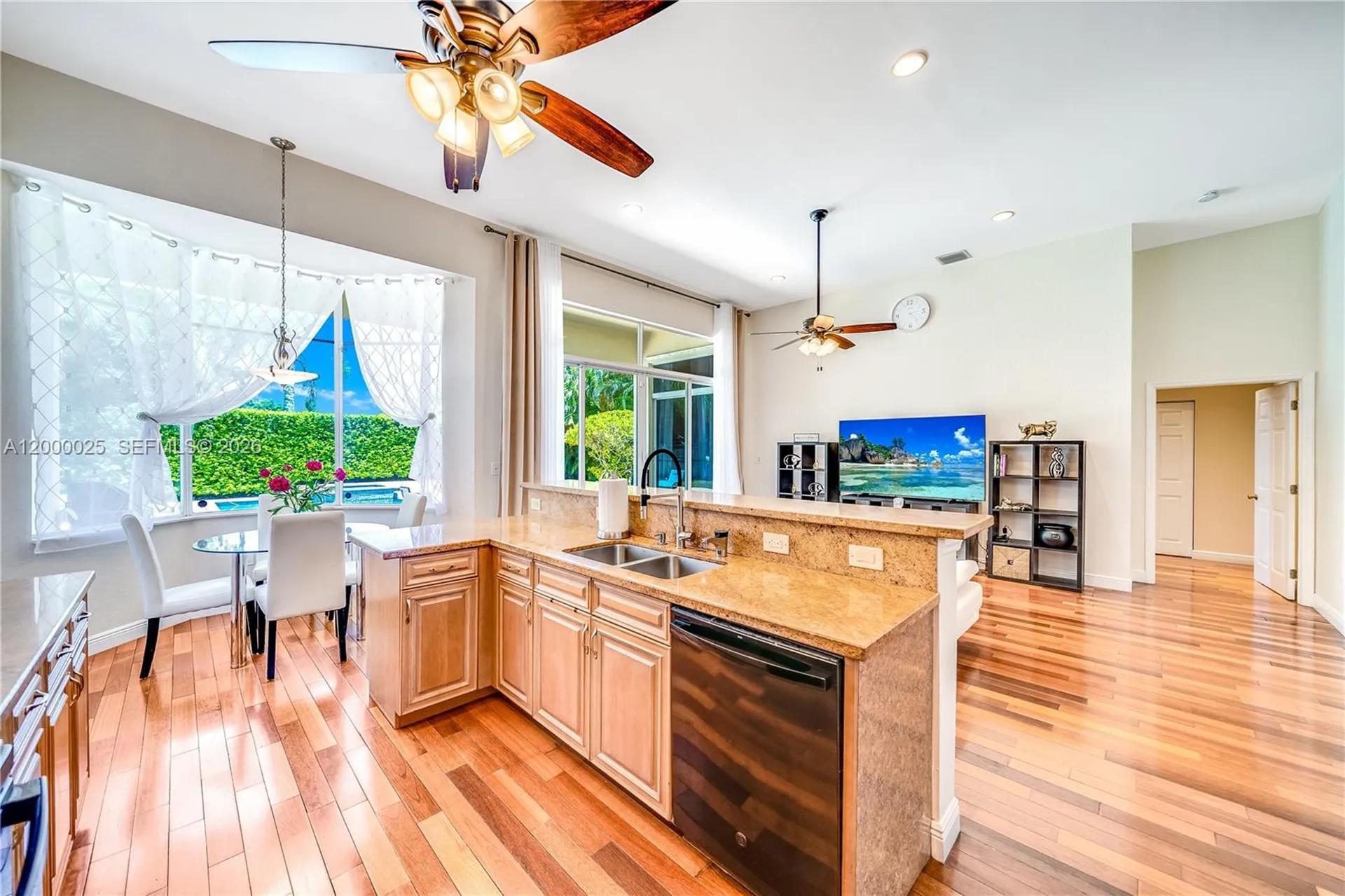 1241 S 13th Avenue Hollywood FL 33019