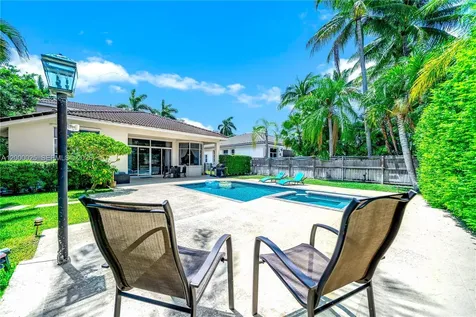 1241 S 13th Avenue Hollywood FL 33019