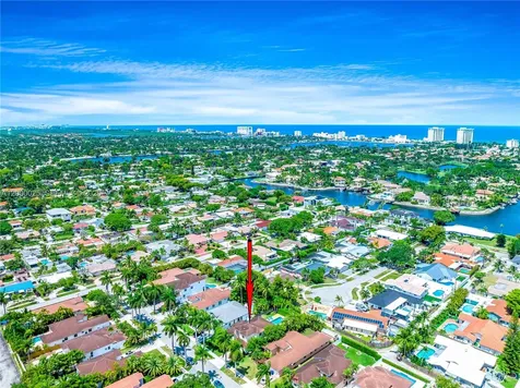 1241 S 13th Avenue Hollywood FL 33019
