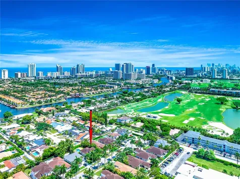 1241 S 13th Avenue Hollywood FL 33019