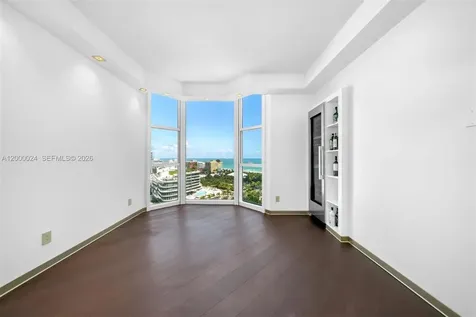 300 S Pointe Drive Miami Beach FL 33139