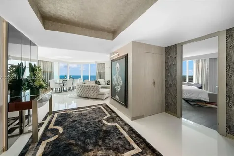 300 S Pointe Drive Miami Beach FL 33139