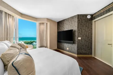 300 S Pointe Drive Miami Beach FL 33139