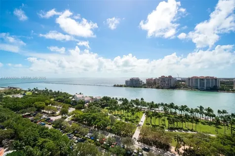 300 S Pointe Drive Miami Beach FL 33139