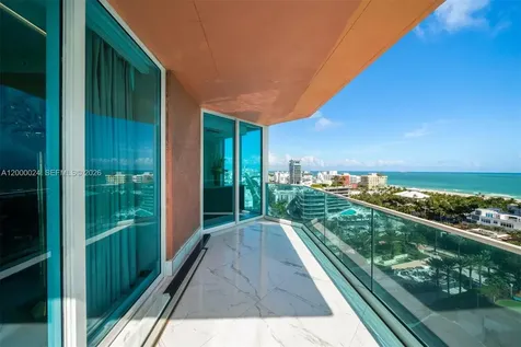 300 S Pointe Drive Miami Beach FL 33139