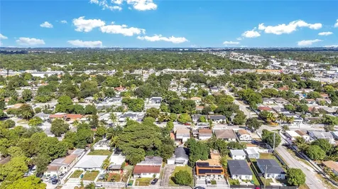 827 NW 114th Street Miami FL 33168