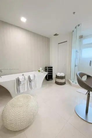 17301 Biscayne Boulevard North Miami Beach FL 33160