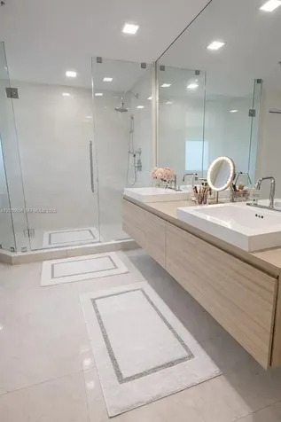 17301 Biscayne Boulevard North Miami Beach FL 33160