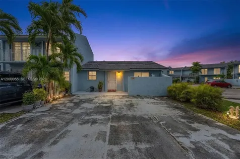 3868 SW 107th Avenue Miami FL 33165