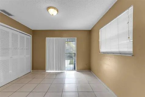 3868 SW 107th Avenue Miami FL 33165