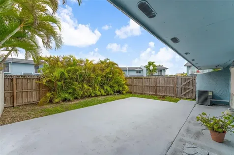 3868 SW 107th Avenue Miami FL 33165