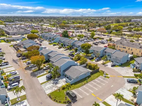 3868 SW 107th Avenue Miami FL 33165