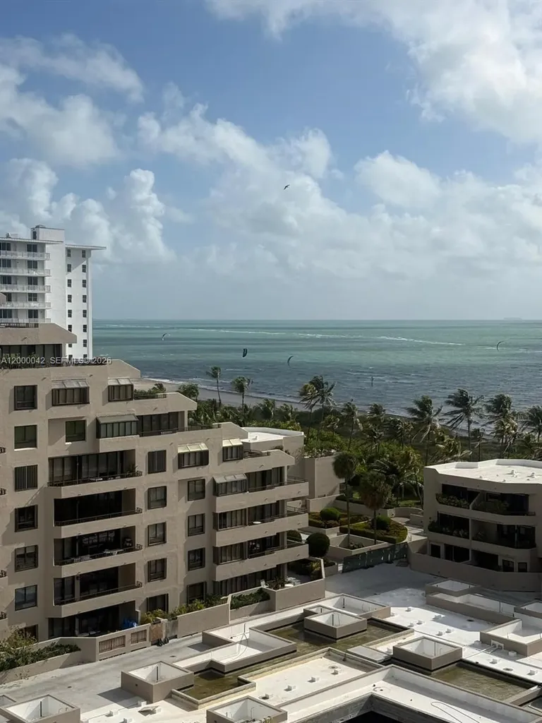 201 Crandon Boulevard Key Biscayne FL 33149