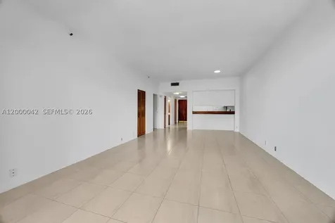 201 Crandon Boulevard Key Biscayne FL 33149
