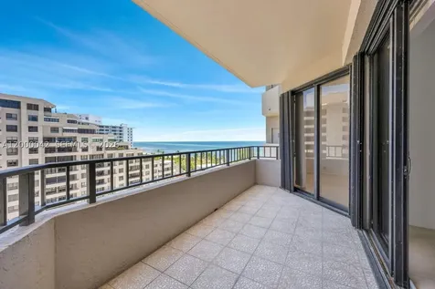 201 Crandon Boulevard Key Biscayne FL 33149