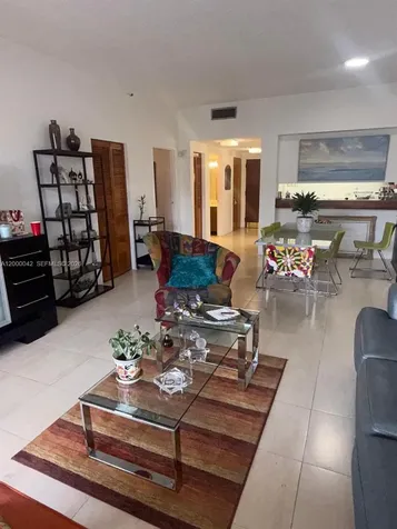 201 Crandon Boulevard Key Biscayne FL 33149